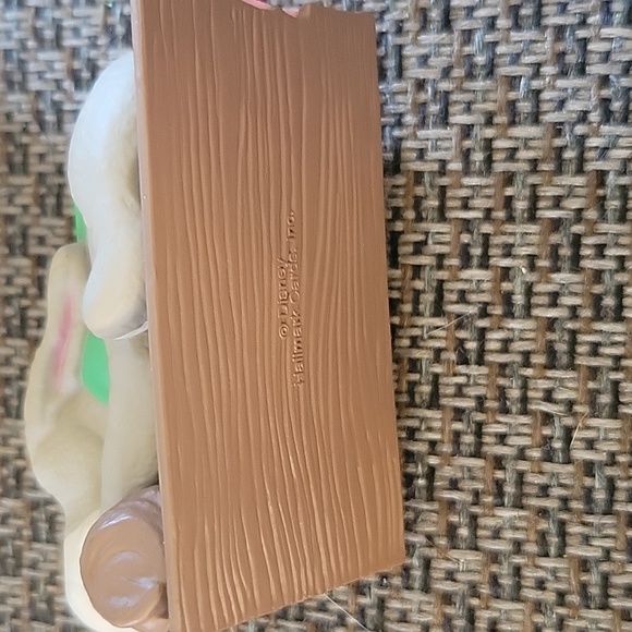 #1 Vintage Winnie-the-Pooh Hallmark Keepsake Ornament EEYORE 1993 - Picture 2 of 8